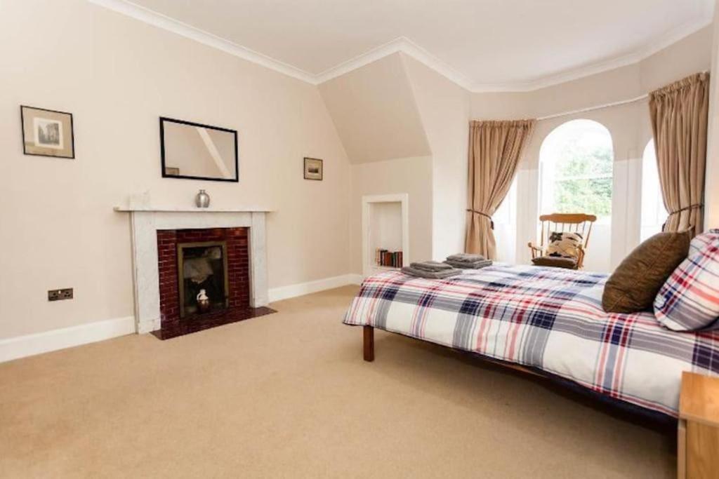 Entire, Central & Fully- Equipped Flat, West End Edimburgo Exterior foto